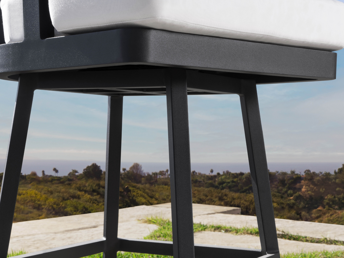 Santino® Outdoor Swivel Bar Stool