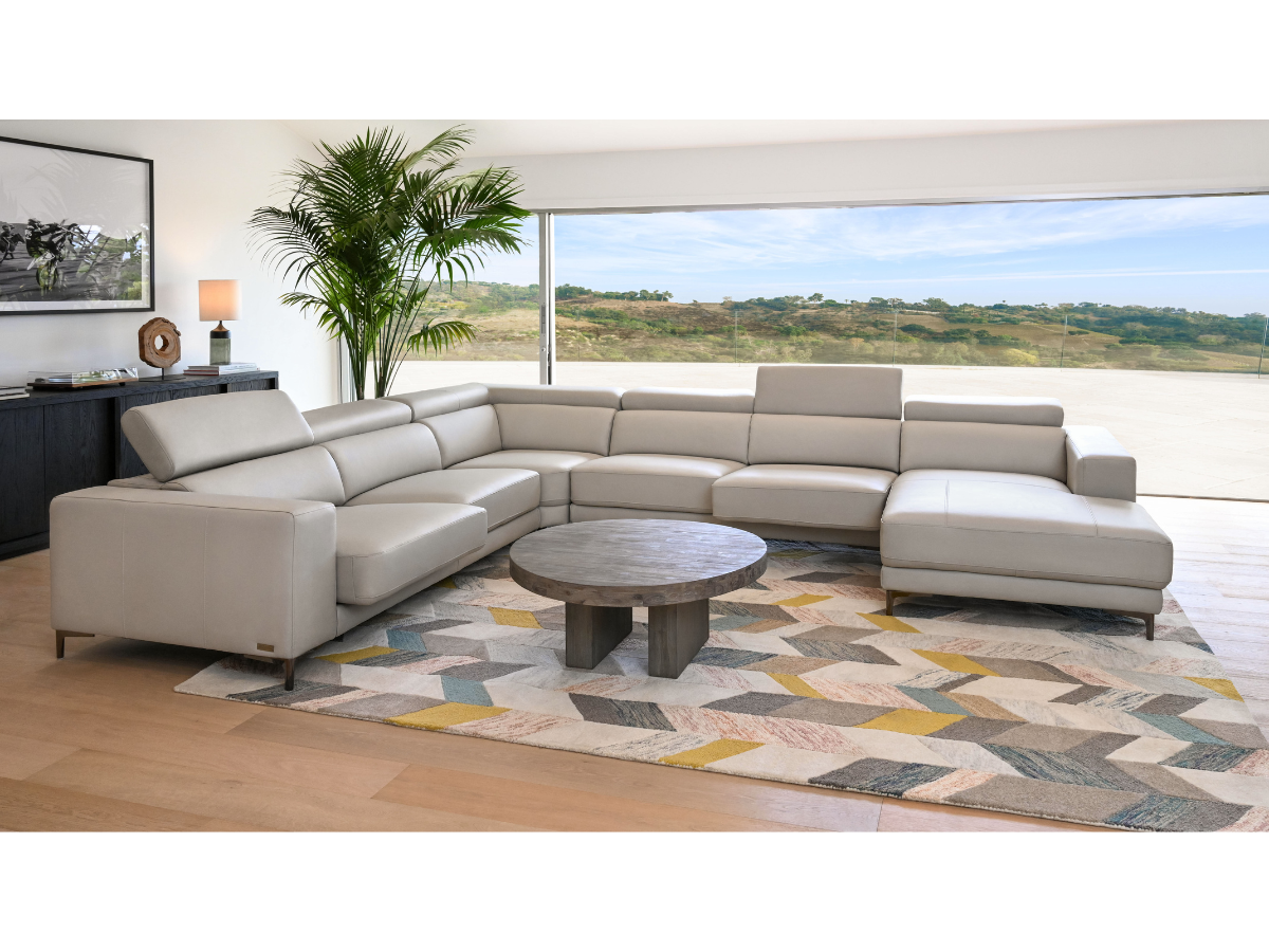 Claudius Leather Sectional with Power Seats and Manual Headrests