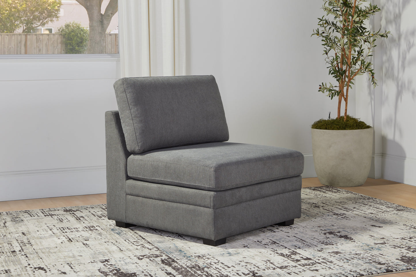 ModLuxe Armless Chair